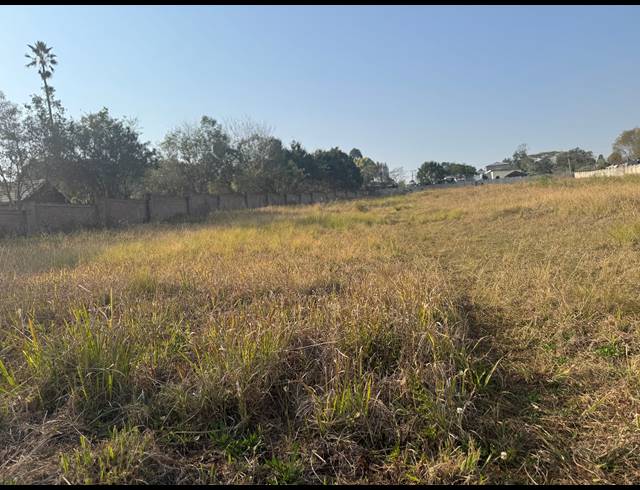 4,047M² VACANT LAND FOR SALE IN MERRIVALE EAST